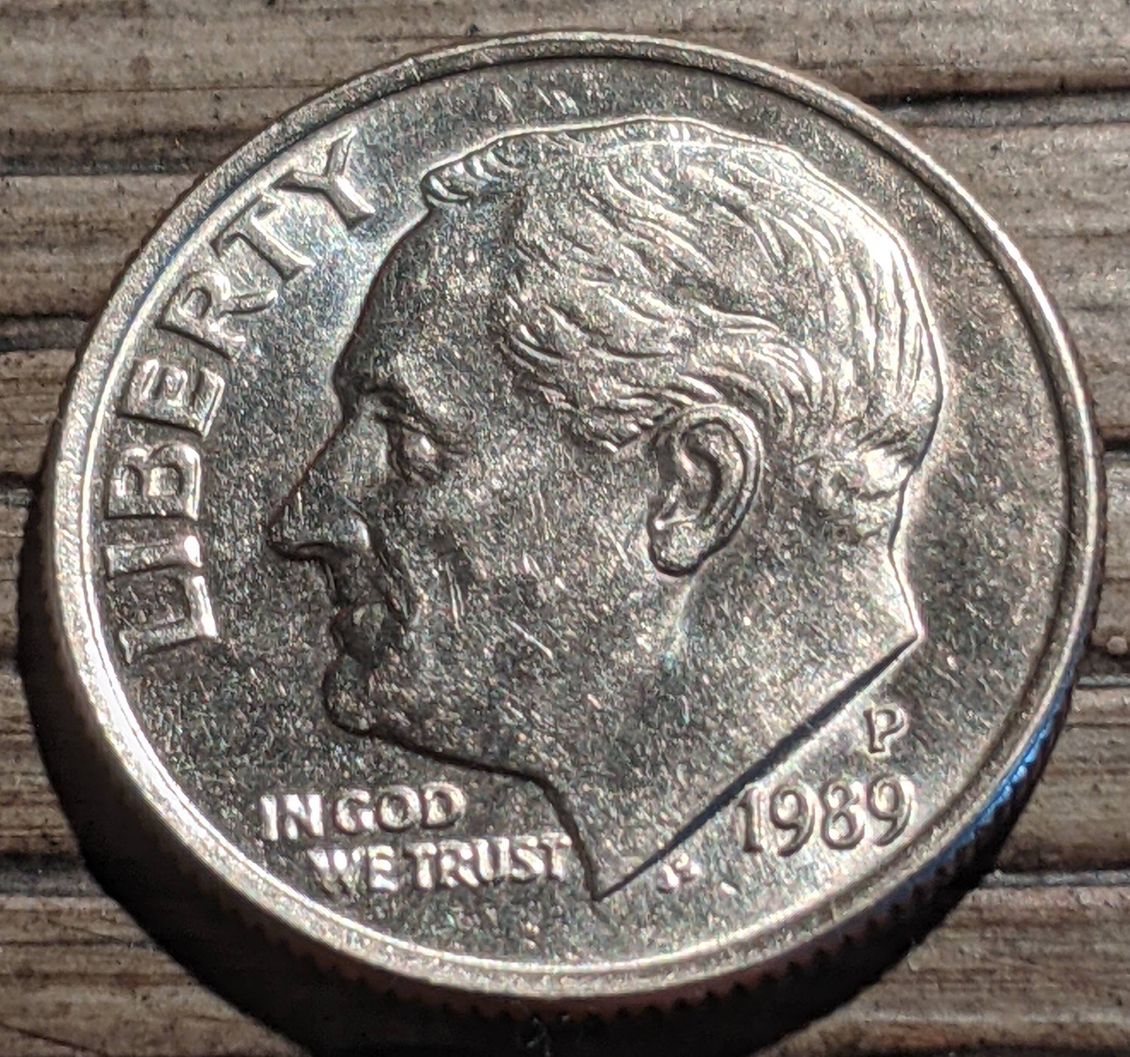 2004年 90%銀 ルーズベルト1ダイム 50枚1ロール 銀90% ルーズベルト銀貨 50枚1ロール 2004年 90%銀 ルーズベルト1