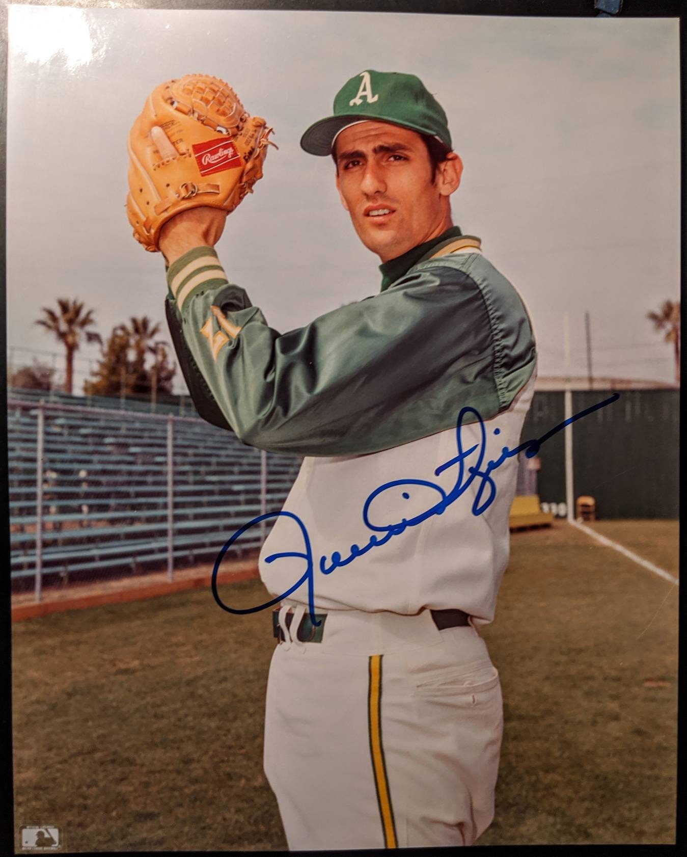 SALE HOF Rollie Fingers Oakland Athletics Vintage Autographed