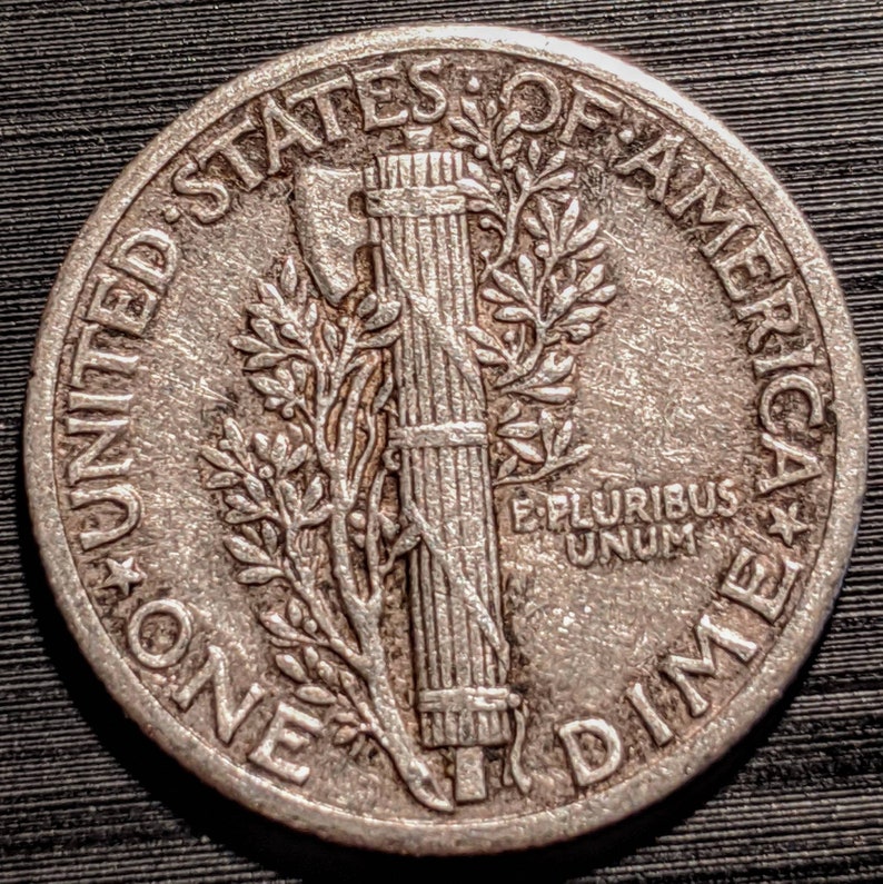 Coin 1.00 Shipping Vintage 1935 Nice Grade Silver Mercury Dime Ten Cent Piece Antique Authentic U.S