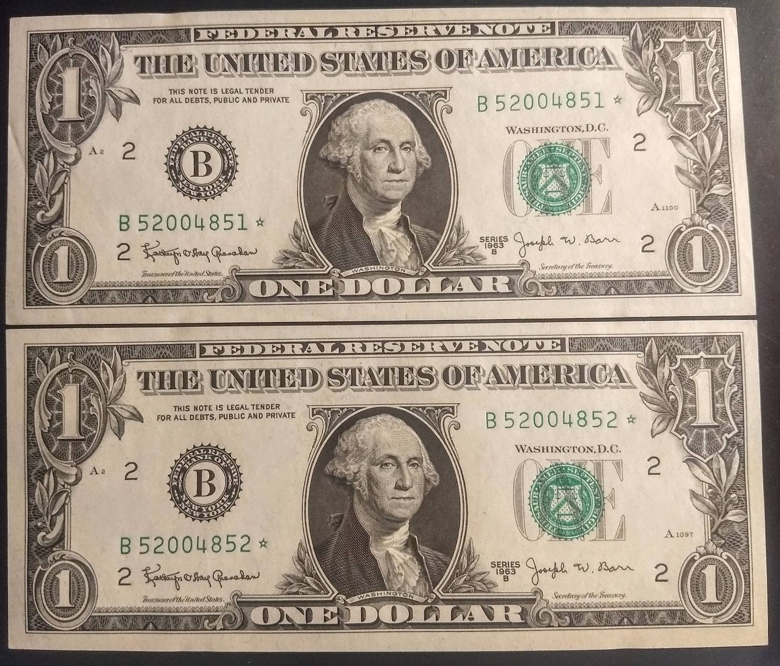 100 дол сша. Доллары старого образца. сто долларов старого образца. новые и старые доллары. notes from san francisco.