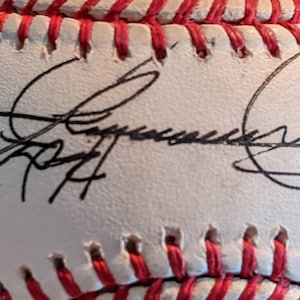 Sammy Sosa Antique  Chicago Cubs Vintage Autographed Major League Authentic MLB baseball 1.00 shipping