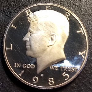 Proof 1985 S Higher Grade Vintage Kennedy Half Dollar Fifty cent Jfk from roll U.S. Coin 1.00 Shipping
