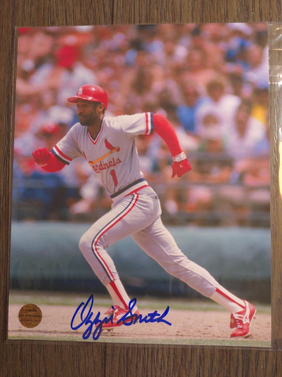HOF Ozzie Smith St. Louis Cardinals Vintage Autographed Major