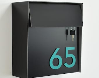 Modern Lockable Black Wall Mount Mailbox with Custom Ocean Green Aluminum House Numbers – Type 1 EU