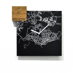 Reloj de pared de aluminio negro cuadrado moderno - Grabado láser de fibra - Diseño moderno - Mapa de calles de Singapur asiático - Decoración de oficina - Grabado de logotipo