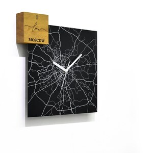 Reloj de pared de aluminio negro cuadrado moderno - Grabado con láser - Montaje en pared - Me encanta Moscú - Rusia - Mapa de carreteras de la ciudad - Viaje por carretera - Recuerdo de viaje