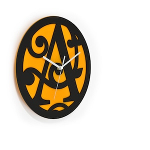 Reloj de pared redondo personalizado - Reloj de pared contemporáneo - Círculo amarillo - Relojes personalizados para pared - Decoración de la habitación - Monograma de una sola letra
