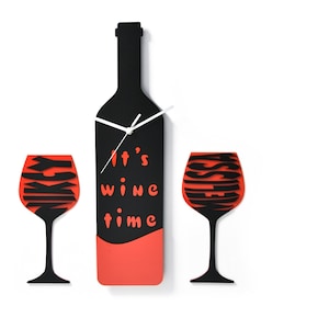 Wine Bottle Silhouette - Wine Glasses with Names - Wall Clock - Personalized Clock - Custom Name - Best Friend Gift Idea - Wine Lover Gift