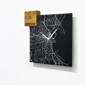 Reloj de pared de aluminio negro cuadrado moderno - grabado con láser - montaje en pared - Me encanta el reloj de Boston - Mapa de la ciudad natal - Vecindario - Regalo de agente inmobiliario