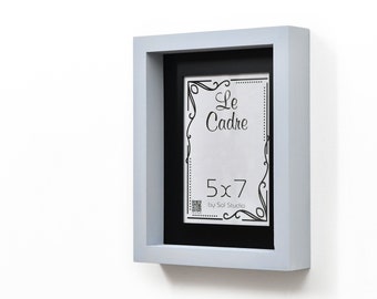 Le Cadre Picture Frames - Modern Wooden Photo Frames made of Swedish Wood - Handmade Picture Frames - Chalk Powder Blue Wall Frames Decor