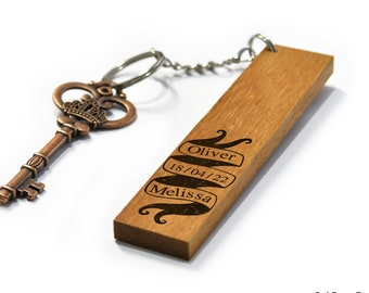 Wooden Key Chain - Laser Engraved Solid Iroko Wood - Personalized Keychain - Couple Names - Small Wedding Gifts Idea - Acessorries - Ribbon