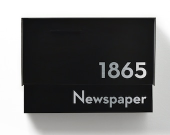 Buzón Alucobond Negro (ACP) con Porta Periódicos y Grabado Láser de Fibra Plata - Buzón Moderno Personalizado - Buzón de Pared, Tipo 3