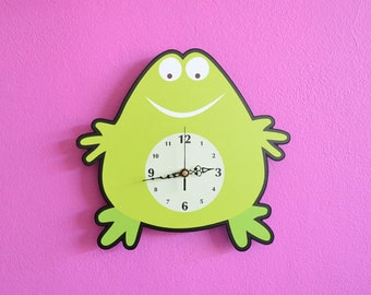 Borderless Cute Green Frog Frameless Wall Clock W117 Nice for Decor Or Gifts