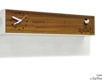 Modern Cuckoo Bird Clock - Madera maciza - Reloj de pared de madera / Reloj de mesa - Regalo de bodas - City One-Story Big - Nombre personalizado - Corazón y flores
