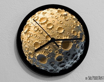 Planet  - Wall Clock