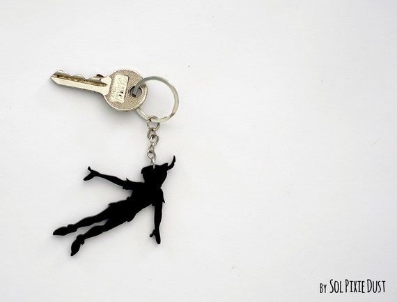 Key chain Peter Pan Silhouette.