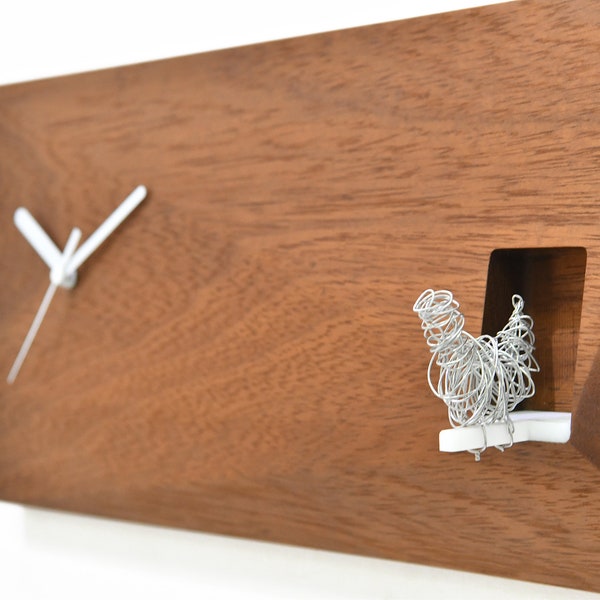 Orologio a cucù 3D con uccello d'argento - Orologio da parete in legno massiccio - Legno massiccio Iroko - Orologio da parete contemporaneo - Minimalista - Orologio moderno