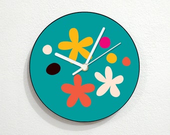 Daisies - Wall Clock