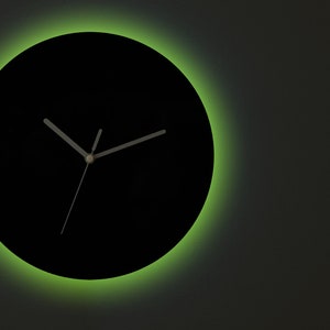 Reverse Wall Clock - Time Reversal - Round Funny Clock - Backwards ...