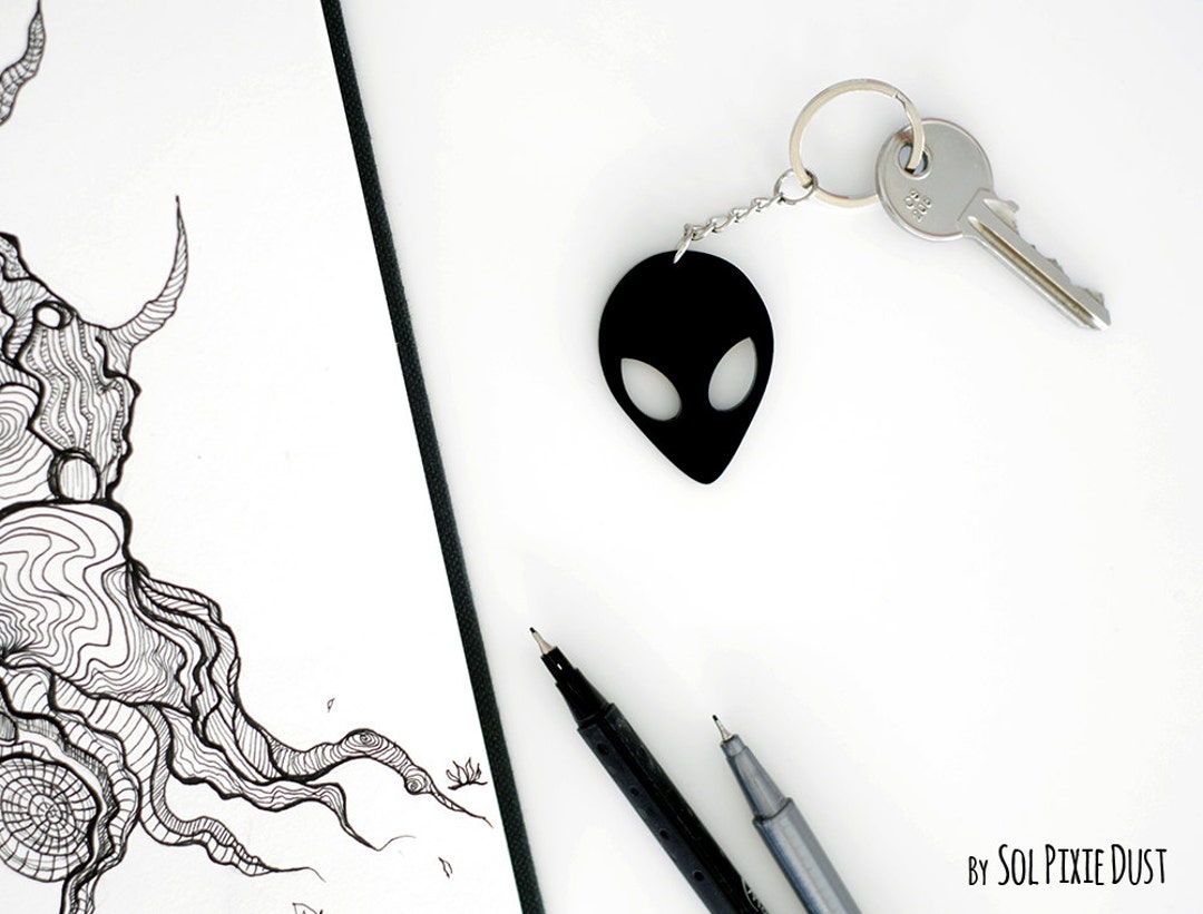 Key Chain - Extraterestrial Alien Silhouette - Etsy