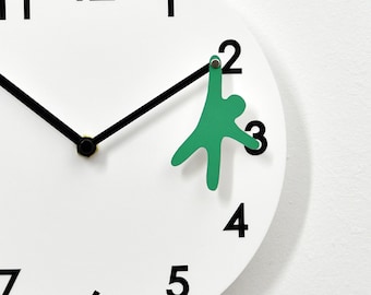 Reloj de pared minimalista con CARA DE RELOJ - Hombre colgante - Decoración de pared - Idea de regalo única - Colores personalizables - Reloj de pared divertido