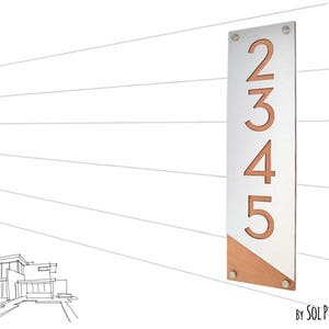 Moderne Hausnummern, Alucobond mit Naturholz – Vertikale 3 – Zeitgenössische Hausadresse – Schild – Türnummer