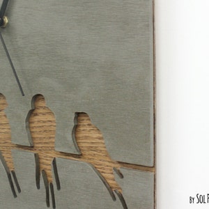 Reloj de pared de golondrina con cola de alambre de hormigón y madera - Reloj de pared moderno - Decoración del hogar - Contemporáneo - Arte de pared minimalista - Idea de regalo