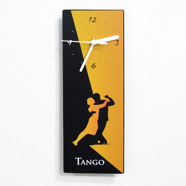 Tango Dancing Couple - Wall Clock