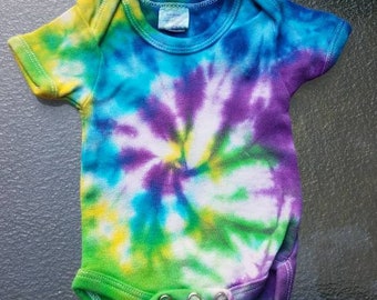 Free shipping blue purple green tie dye swirl baby cotton newborn onesie infant creeper