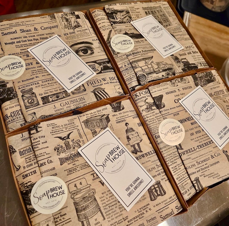 Coffret cadeau de savon pour homme, cadeau de toilettage pour homme, lot de trois savons avec porte-savon en bois image 9