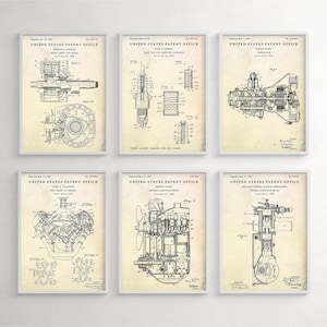 Peut inclure: Six tirages de brevets anciens encadrés présentant des dessins techniques détaillés de divers composants de moteurs. Chaque tirage est en noir et blanc, sur fond crème, avec du texte du United States Patent Office.