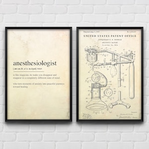 Puede incluir: Una ilustración en blanco y negro de una patente para una máquina de anestesia. La patente se titula "United States Patent Office" y está fechada el 5 de agosto de 1919. El número de patente es 1.312.117. La patente es para una máquina de anestesia inventada por Jonathan G. E. Hinkle.