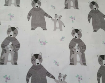 Fabri-Quilt 100% coton patchwork mètre Bear hugs dispersés ours quilting FQ Fabri-Quilt 100% coton patchwork mètre Bear hugs dispersés ours quilting FQ