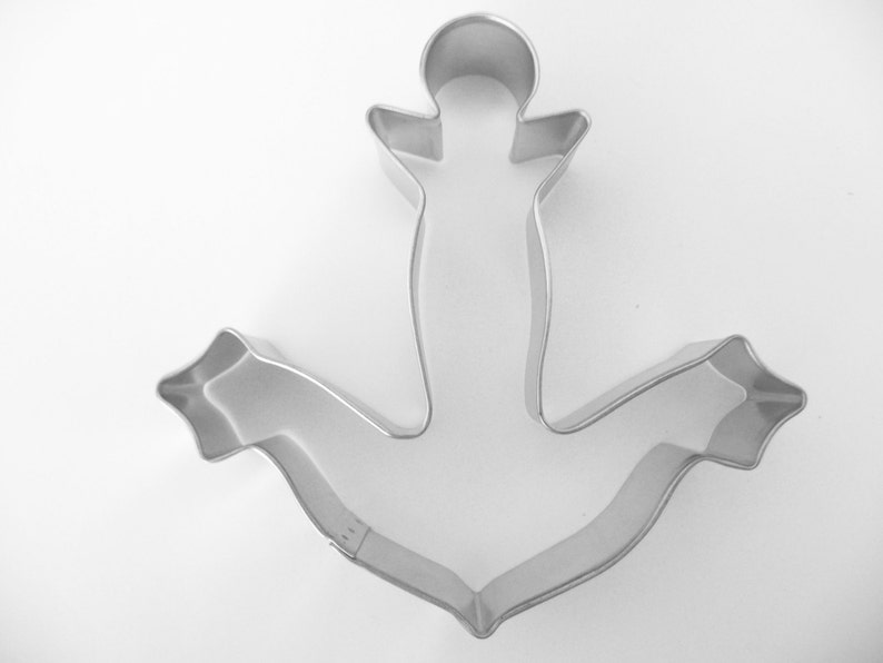 large anchor cookie cutter