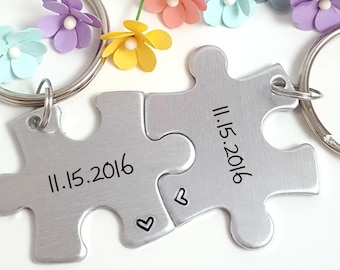 Couple Keychains, Boyfriend Christmas Gift, Anniversary Gift for Boyfriend, Personalized Gift, Puzzle Keychains, Anniversary Date Keychains