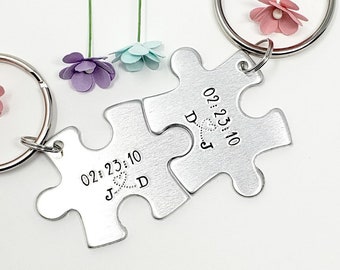 10 Year Anniversary Gift, Anniversary Puzzle Piece Keychains, Keychain for Him, His Hers keychains, Personalized Couples Keychains, Gift