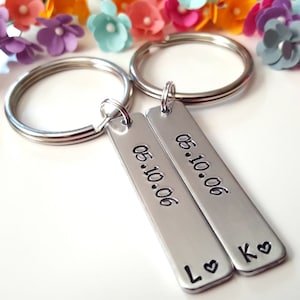 Valentines Day Gift for Him, Wedding Anniversary Keychains, 1 Year Anniversary Gift, Couple Keychains, Personalized Date, Custom Initials