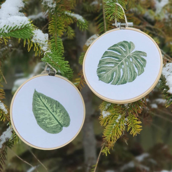 Dieffenbachia and Monstera Leaf Embroidery in 5 Inch Wooden Bamboo Hoops  Green Houseplant Art Swiss Cheese Plant Wall Decoration Leaves Gift