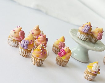 Dollhouse miniature cupcakes scale 1:12 / Dollhouse miniature cakes / Rainbow cake miniature scale 1 12 / Miniature pastry shop