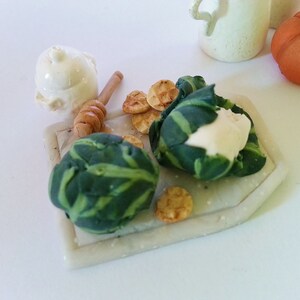 1:12 Dollhouse Miniature Fresh Cheese Platter / Miniature Cheese Scale ...