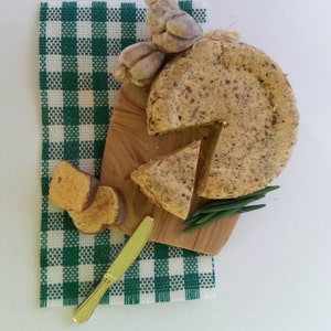 1:12 Dollhouse Miniature Cheese Platter / Miniature Cheese Scale 1/12 ...