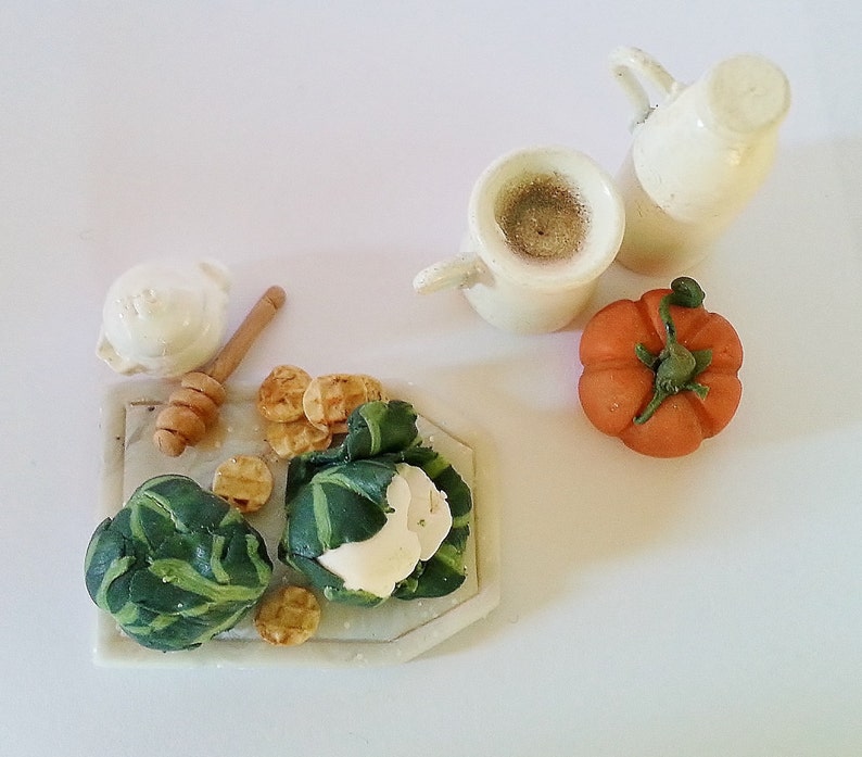 1:12 Dollhouse Miniature Fresh Cheese Platter / Miniature Cheese Scale ...