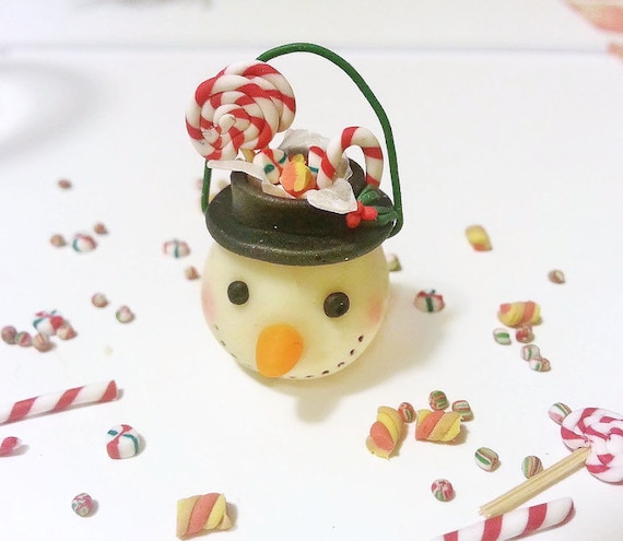Miniatura secchiello pupazzo di neve fosforescente / decorazione Natale scala 1:12 / Pupazzo neve casa delle bambole / Natale in miniatura