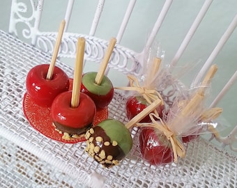 Halloween miniature caramelized apples / Halloween miniature treat scale 1:12 / Dollhouse food scale one inch food / miniature fake food