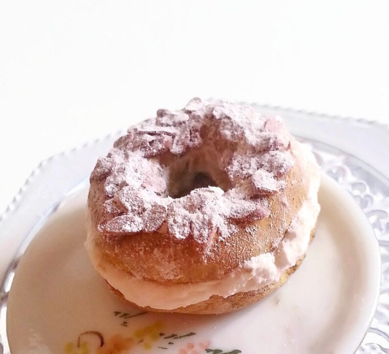 Miniature cake / Paris-Brest scale 1:12 / Dollhouse food scale image 3