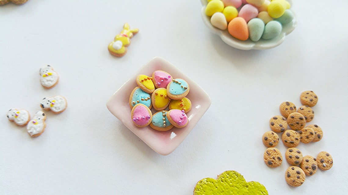 Dollhouse Miniature Easter Egg Cookies / Scale One Inch Easter Etsy