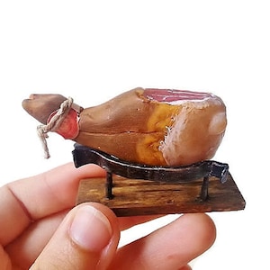 Miniature food scale 1/12 ham / Scale one inch miniature salami  / 1:12 scale miniature shop food / Dollhouse miniature meat decoration