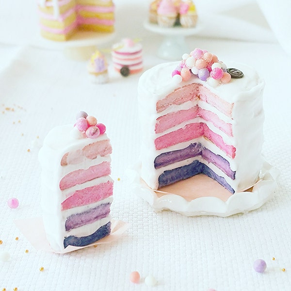 Miniature dollhouse rainbow cake scale 1:12 / Miniature pink shade cake scale one inch / Miniature pastry bakery / Doll's House miniatures