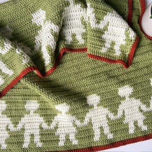 Paper Dolls Blanket crochet pattern image 7