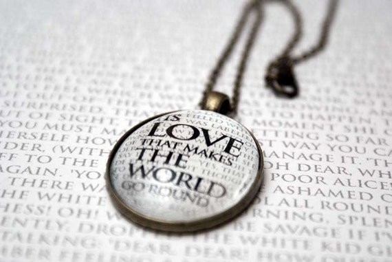 The world of alice jewelry deals